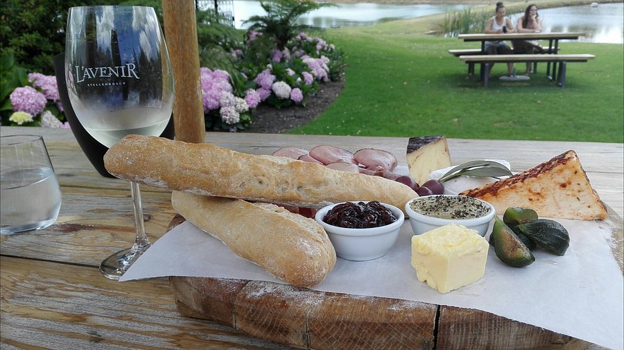 L’Avenir Wine Estate