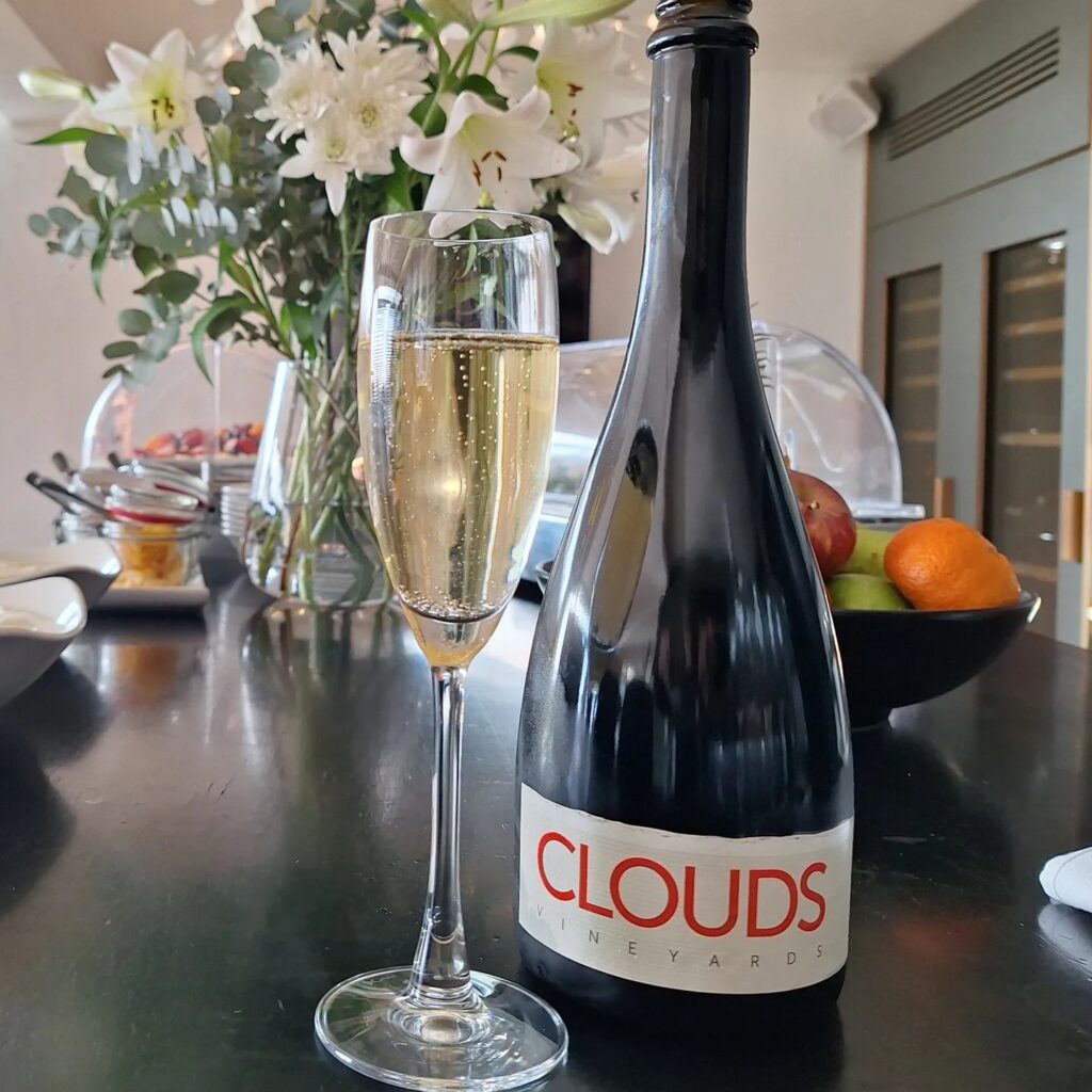 Clouds Wine